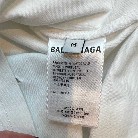 Balenciaga distressed t-shirt with logo - Picture 3 of 9